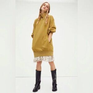 Free People We The Free Shaya sweatshirt dress in Gold- Size Small NWT